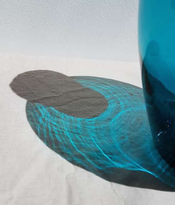 Reflet Vase Verre et Béton Bleu